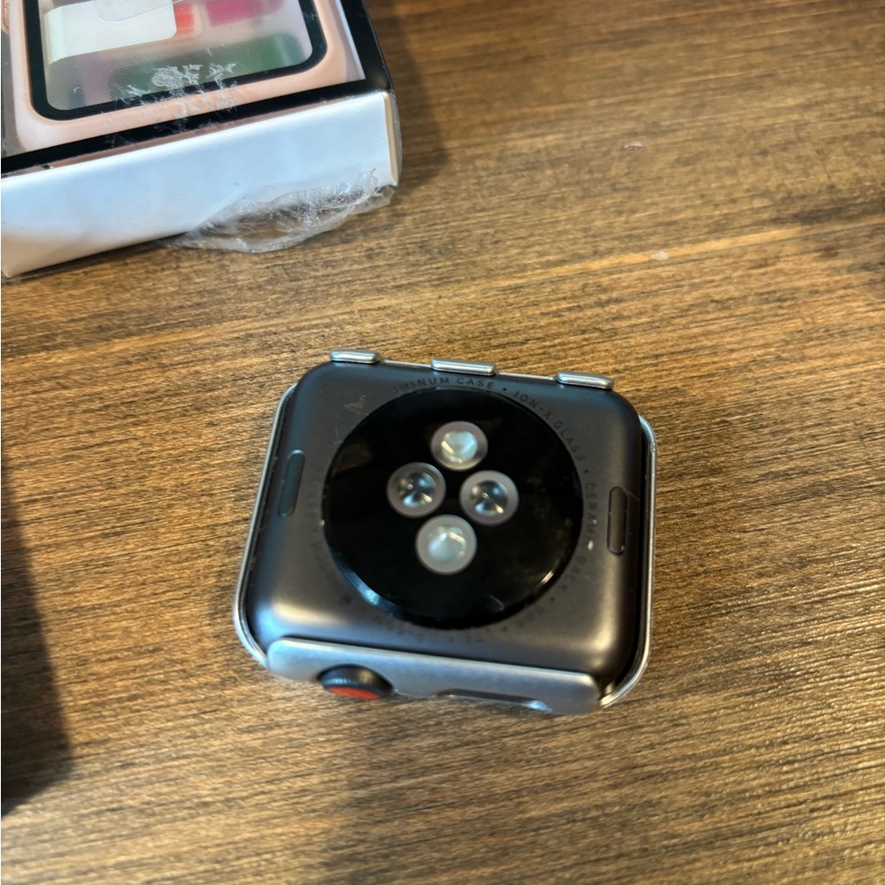 Silver Smartwatch Case - Electronics Wearable - Picture 2 of 5